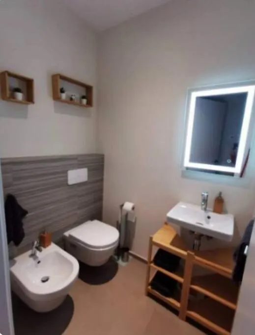 Beautiful 1 Bedroom Flat W Terrace&Parking-75M Luxembourg 0*,